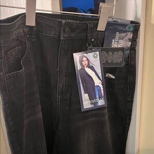 Soundstyle Black Jeans